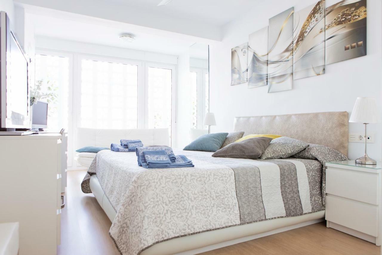 Apartamento Lujo Frente Al Mar Centro De Málaga Eksteriør billede