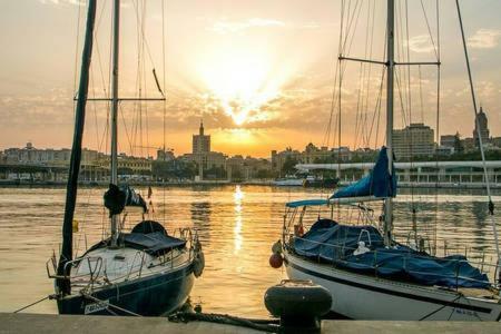Apartamento Lujo Frente Al Mar Centro De Málaga Eksteriør billede